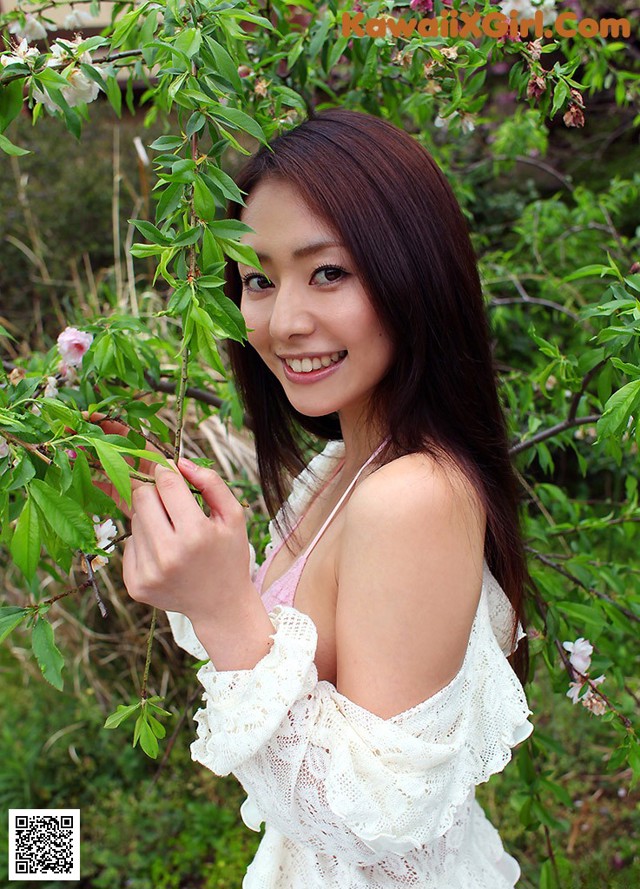 Momoko Tani - Comhdfull Seeing Video No.189c4a